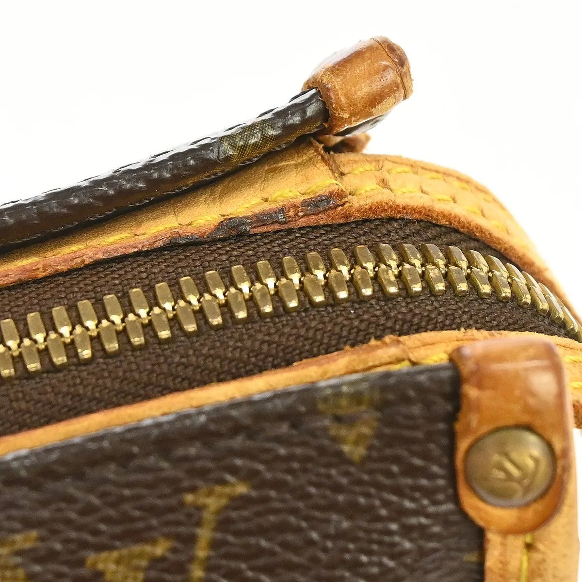 Louis Vuitton Popincourt Monogram Canvas Brown Canvas Shoulder Bag Bag (Pre-Owned)