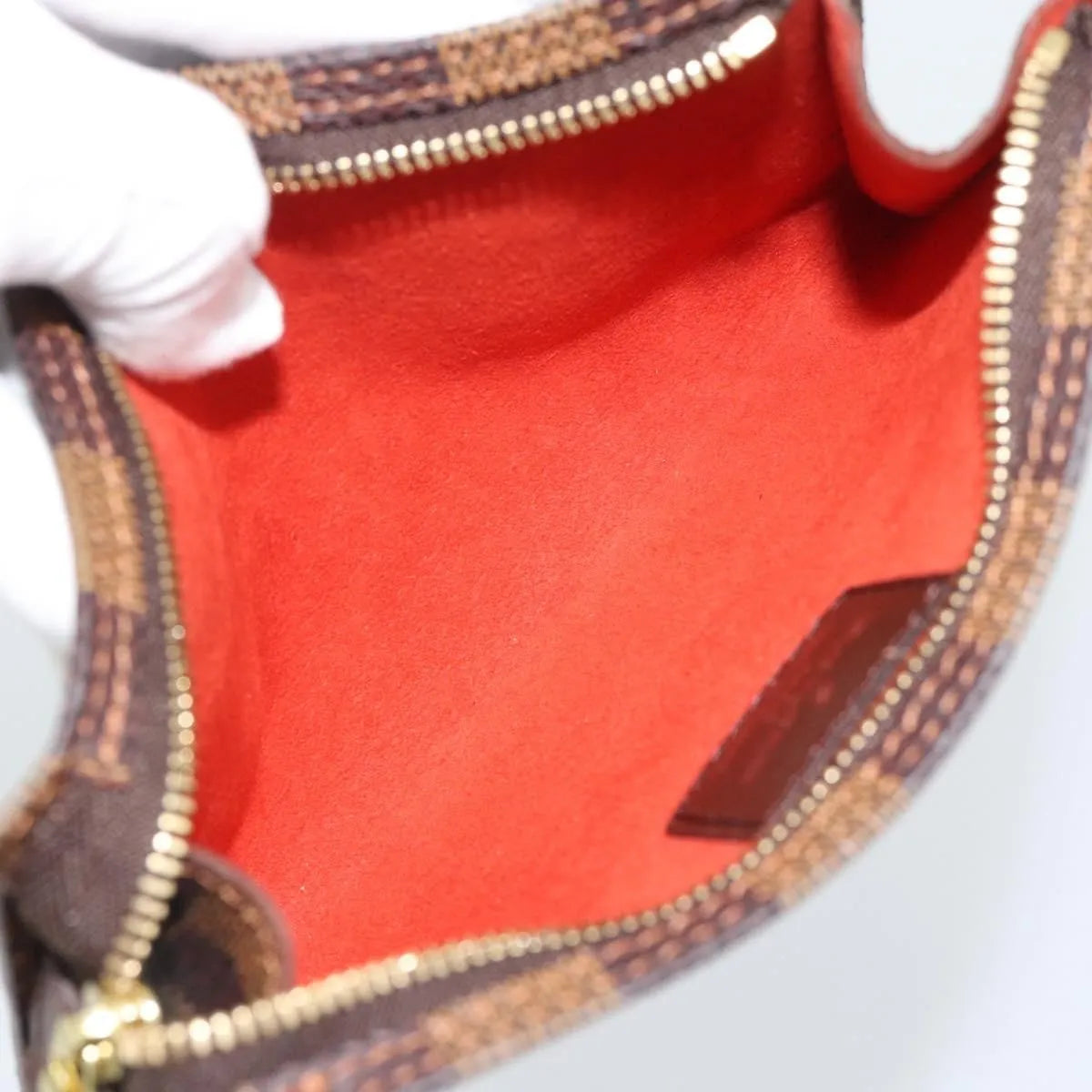 Louis Vuitton Marais Bucket Zip Damier Brown Canvas Clutche & Pouche Bag (Pre-Owned)
