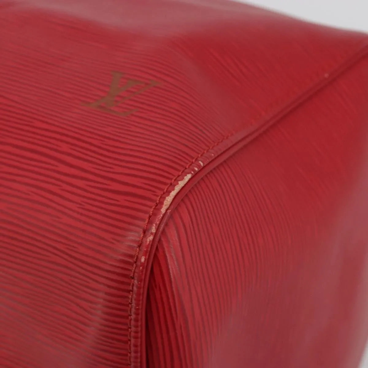 Louis Vuitton Keepall Epi Red Leather Travel Bag Bag (Pre-Owned)