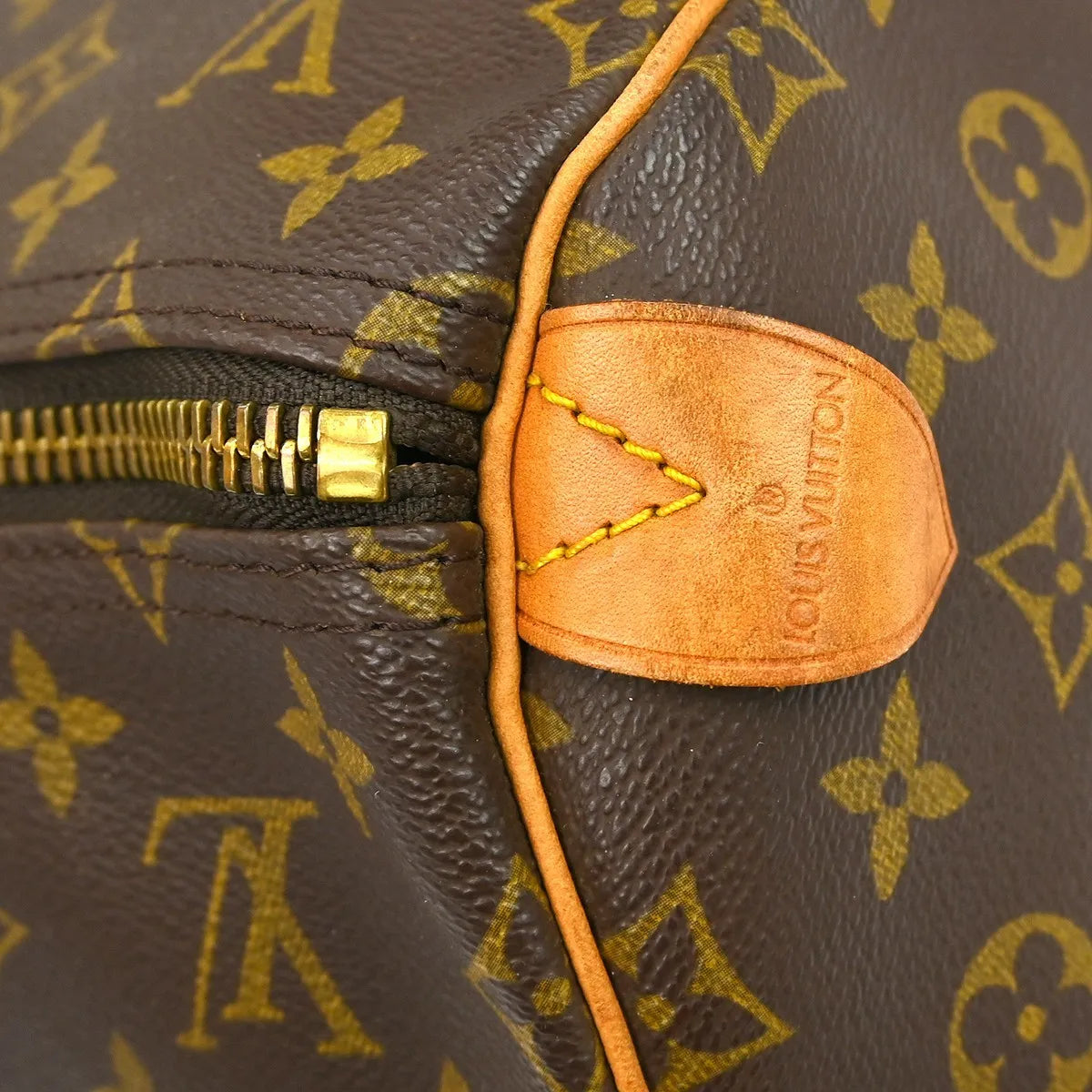 Louis Vuitton Keepall Monogram Canvas Brown Canvas Travel Bag Bag (Pre-Owned)