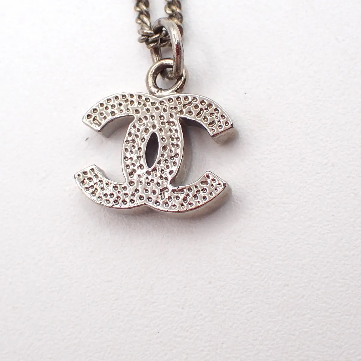 Chanel Vintage Cc Logo Chain Charm Pendant Silver Plated Silver Silver_Plated Necklace Jewelry (Pre-Owned)