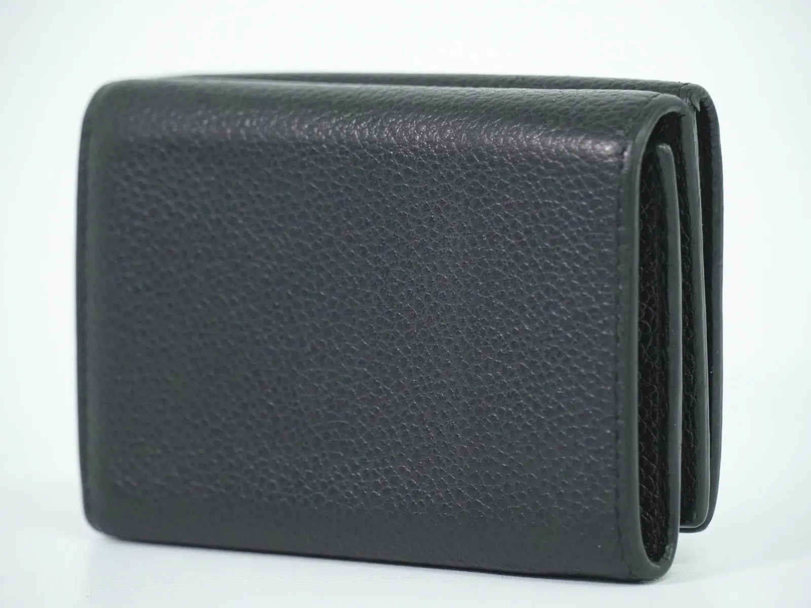Saint Laurent Compact Matelasse Leather Black Leather Wallets Accessory (Pre-Owned)