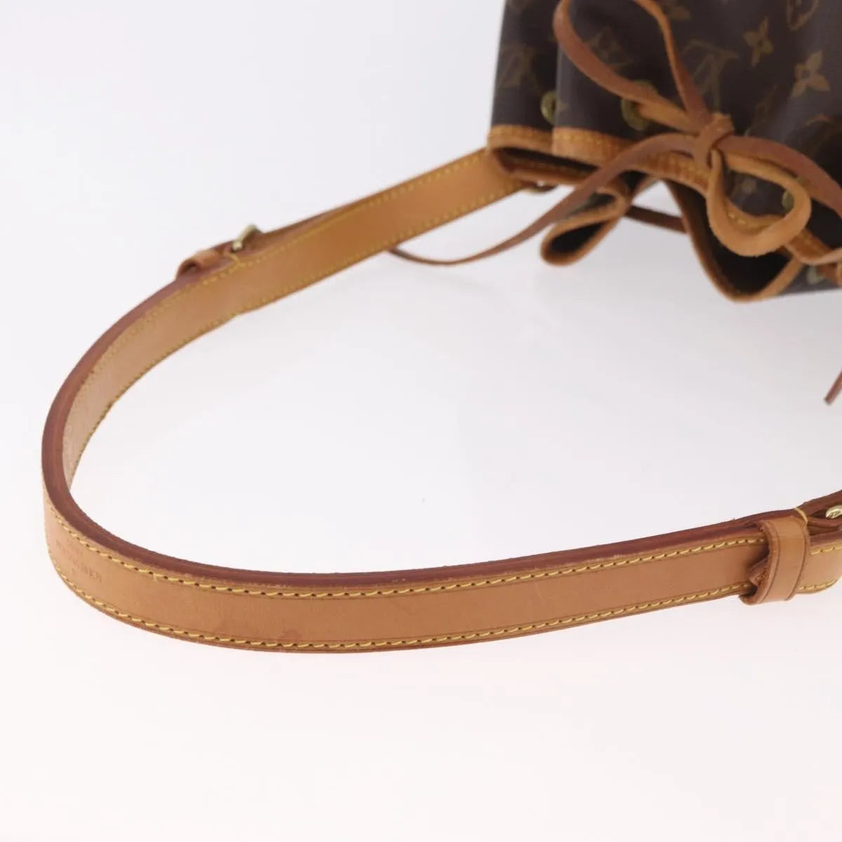 Louis Vuitton Petit Noe Monogram Canvas Brown Canvas Shoulder Bag Bag (Pre-Owned)