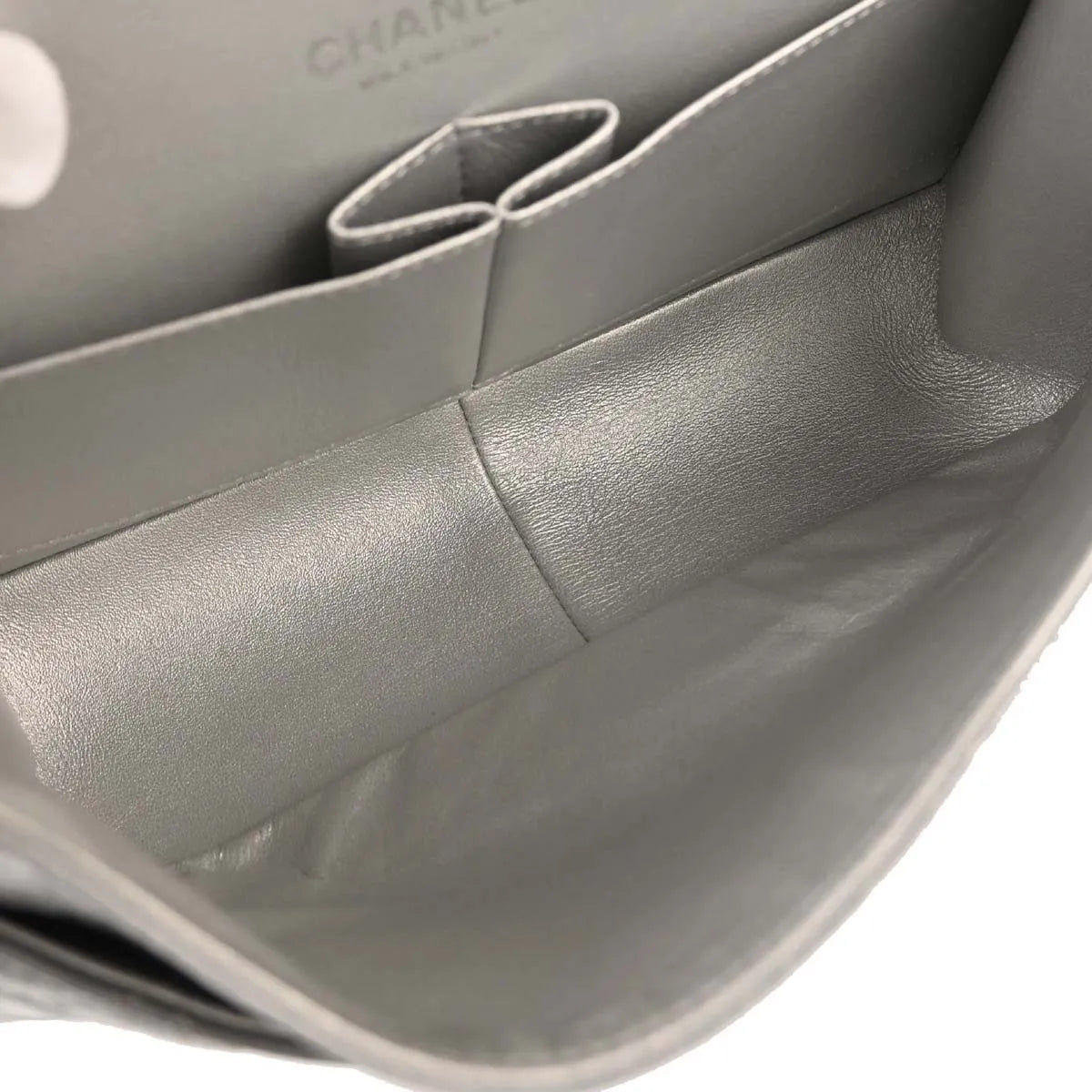 Chanel Reissue 2.55 Double Compartment Flap Quilted Aged Calfskin Silver Calfskin Shoulder Bag Bag (Pre-Owned)