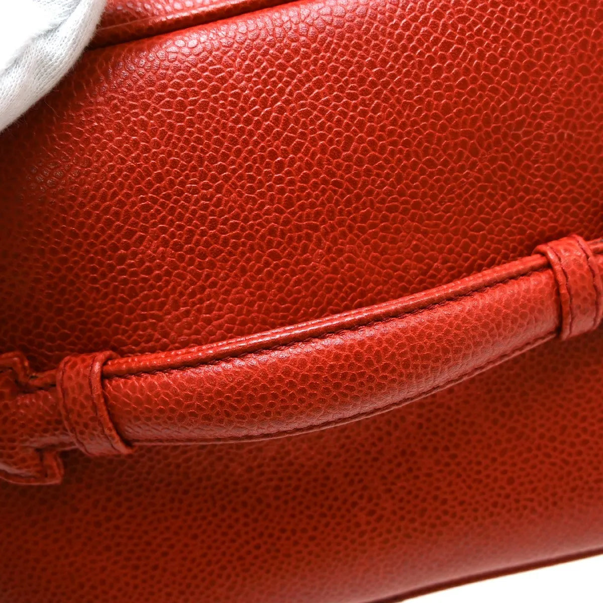 Chanel Vintage Timeless Cosmetic Case Caviar Red Leather Handbag (Pre-Owned)