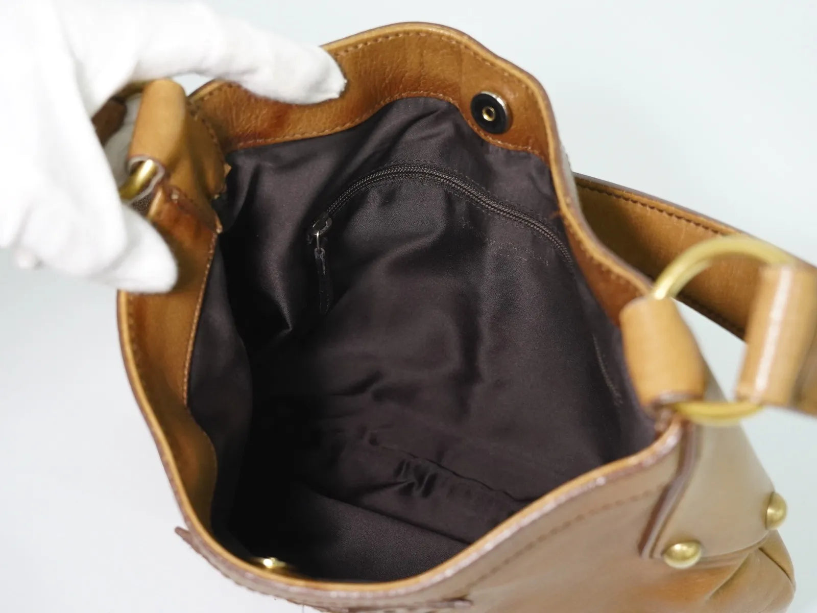 Saint Laurent Mombasa Hobo Leather Brown Leather Shoulder Bag Bag (Pre-Owned)