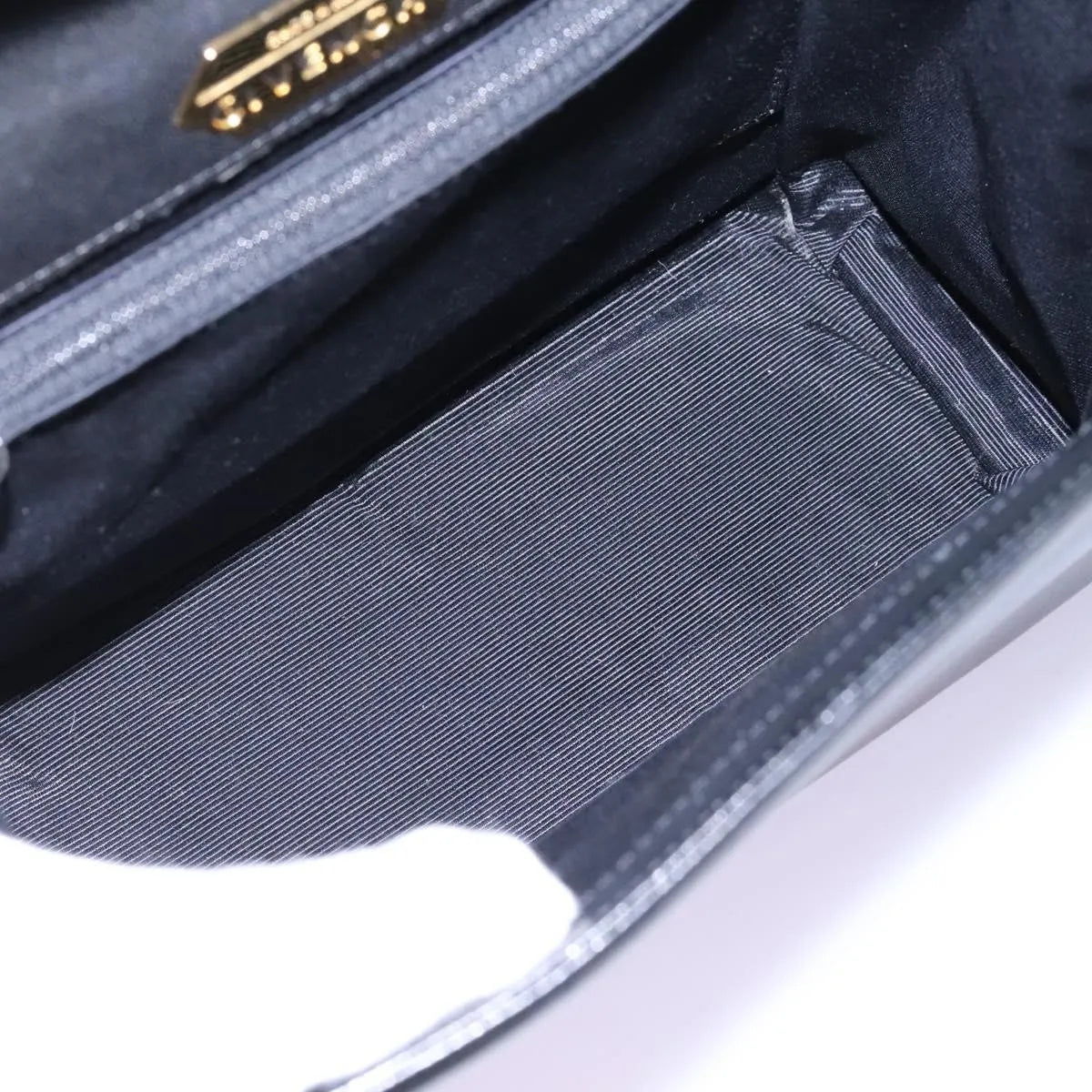 Givenchy Vintage Leather Black Leather Handbag (Pre-Owned)