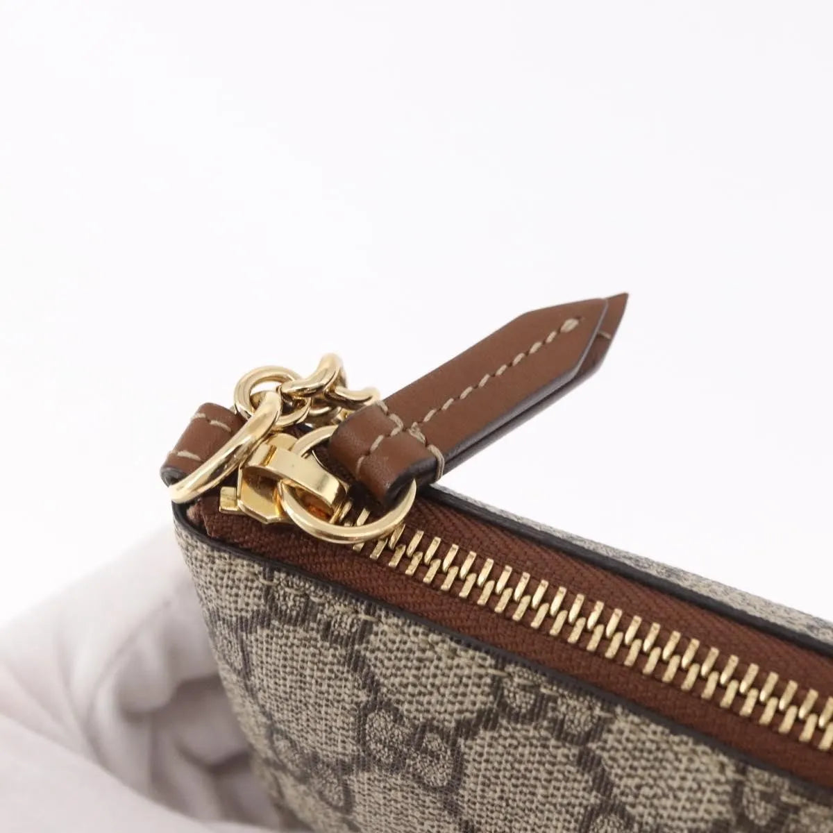 Gucci Pochette Gg Canvas Beige Pvc Clutche & Pouche Bag (Pre-Owned)