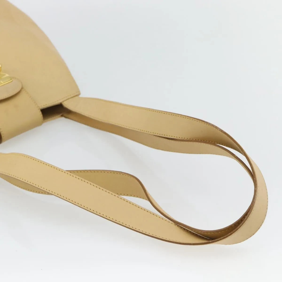 Salvatore Ferragamo Vintage Leather Beige Leather Shoulder Bag Bag (Pre-Owned)
