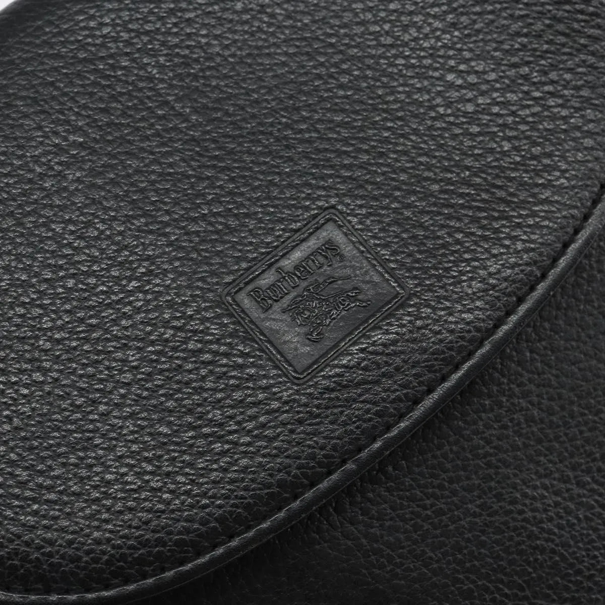 Burberry Flap Shoulder Leather Black Leather Shoulder Bag Bag (Pre-Owned)