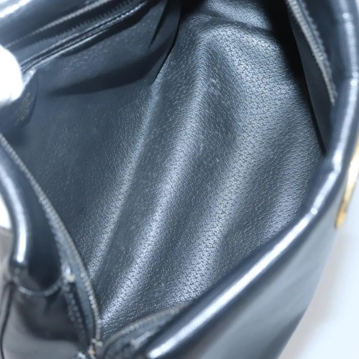 Celine Circle Logo Leather Black Leather Handbag (Pre-Owned)