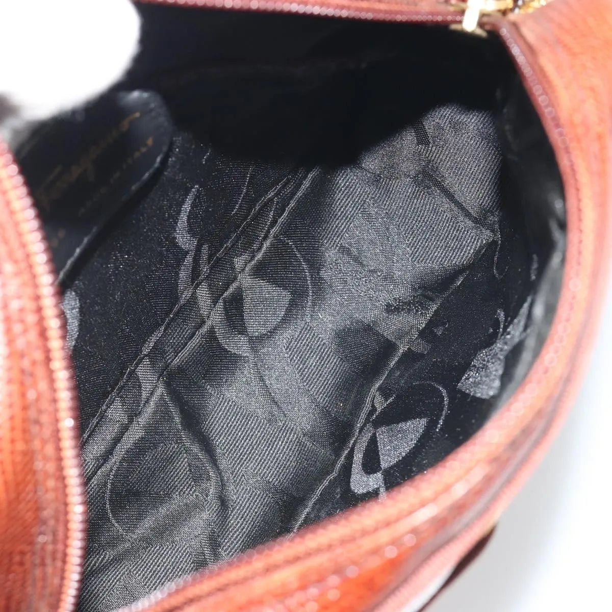 Salvatore Ferragamo Vara Bow Camera Leather Brown Leather Shoulder Bag Bag (Pre-Owned)
