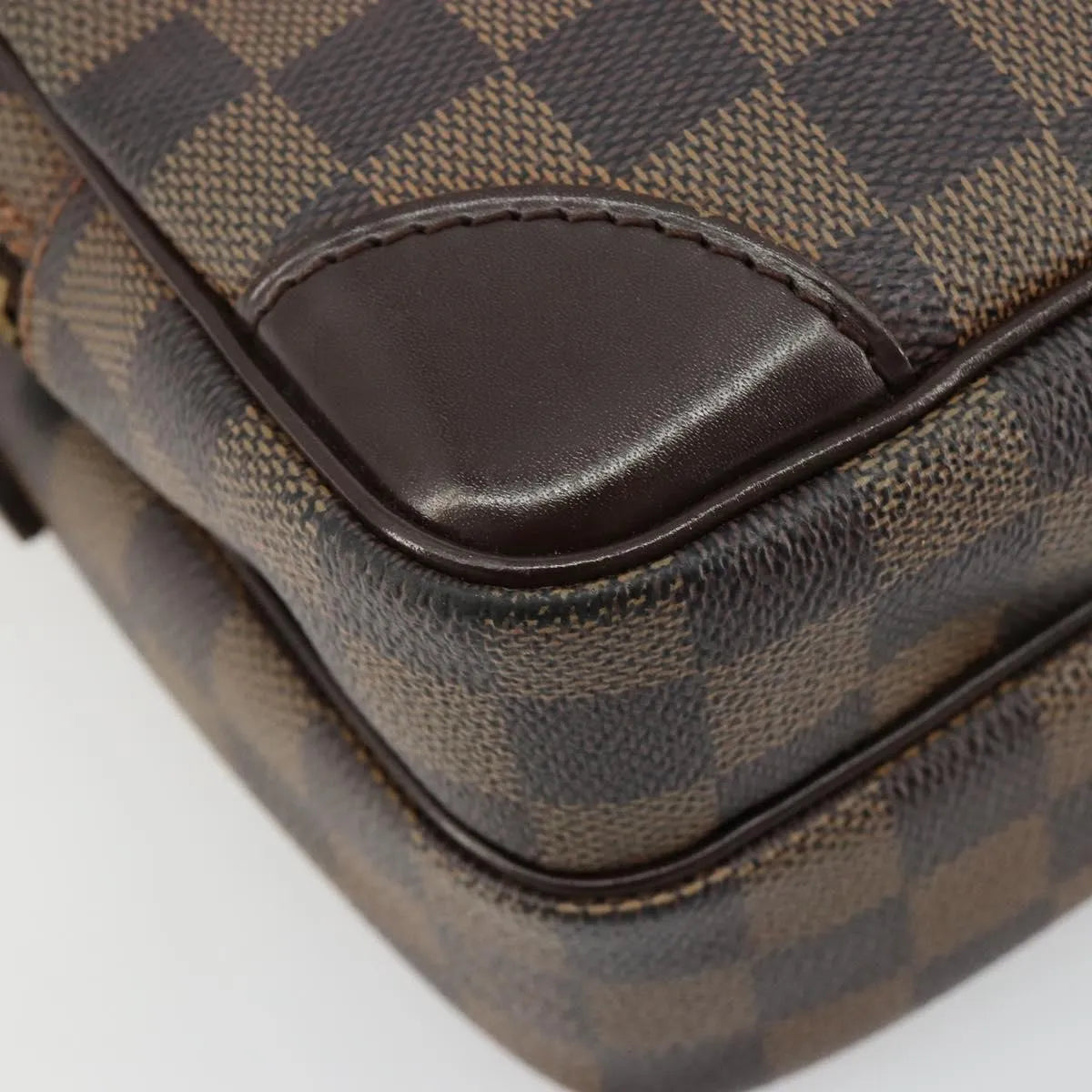 Louis Vuitton Amazone Damier Brown Canvas Shoulder Bag Bag (Pre-Owned)