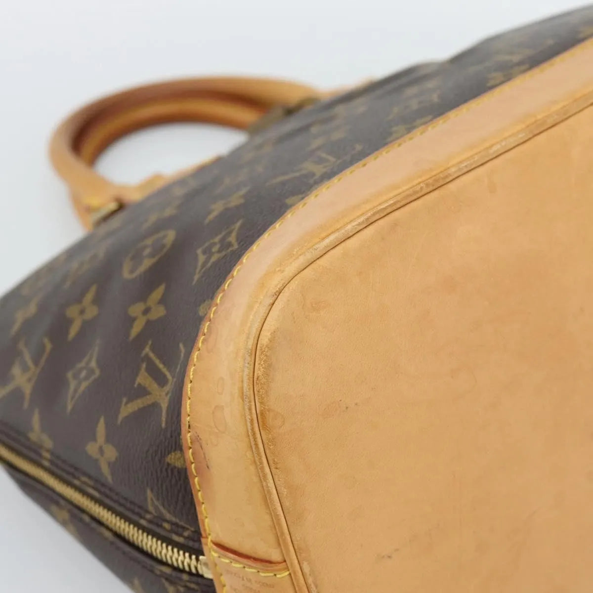 Louis Vuitton Alma Monogram Canvas Multicolour Canvas Handbag (Pre-Owned)