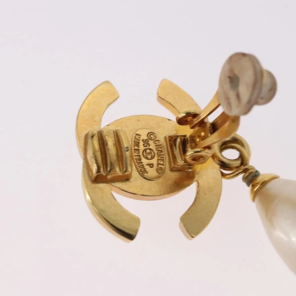 Chanel Cc Dangle Clip-On Metal Gold Metal Earrings Jewelry (Pre-Owned)