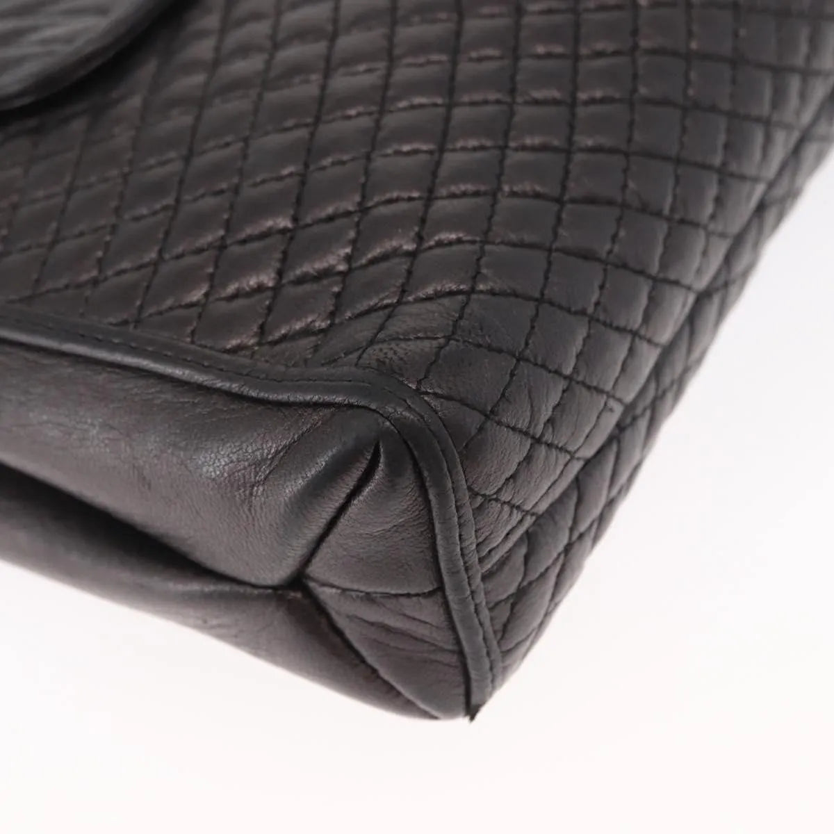 Bally Vintage Chain Quilted Leather Black Leather Shoulder Bag Bag (Pre-Owned)