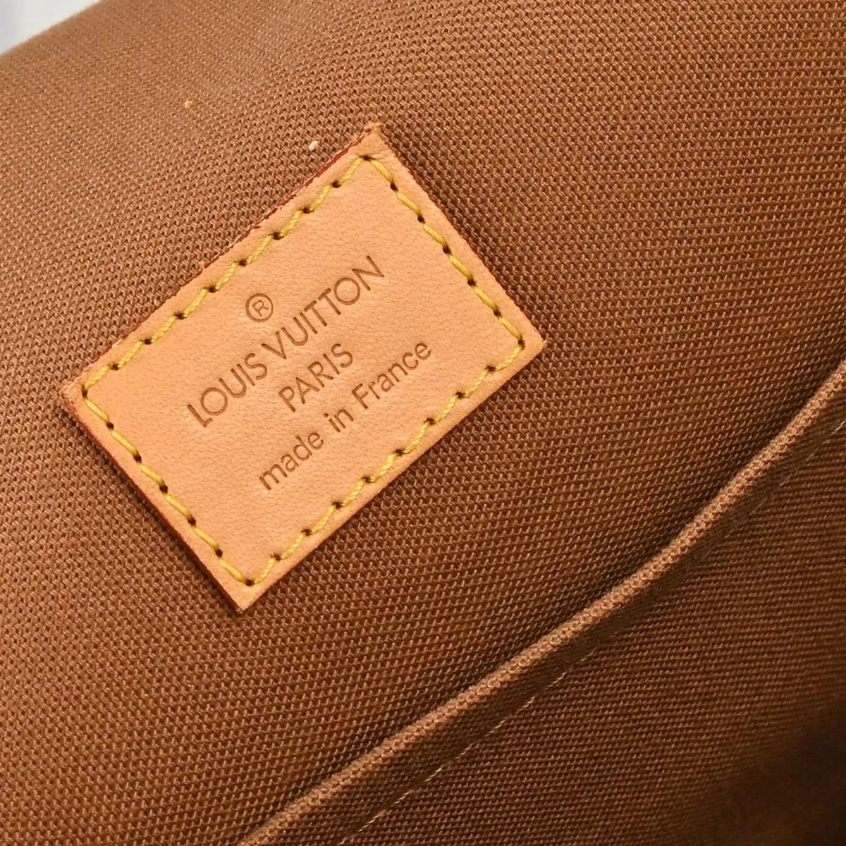 Louis Vuitton Bosphore Messenger Monogram Canvas Brown Canvas Shoulder Bag Bag (Pre-Owned)
