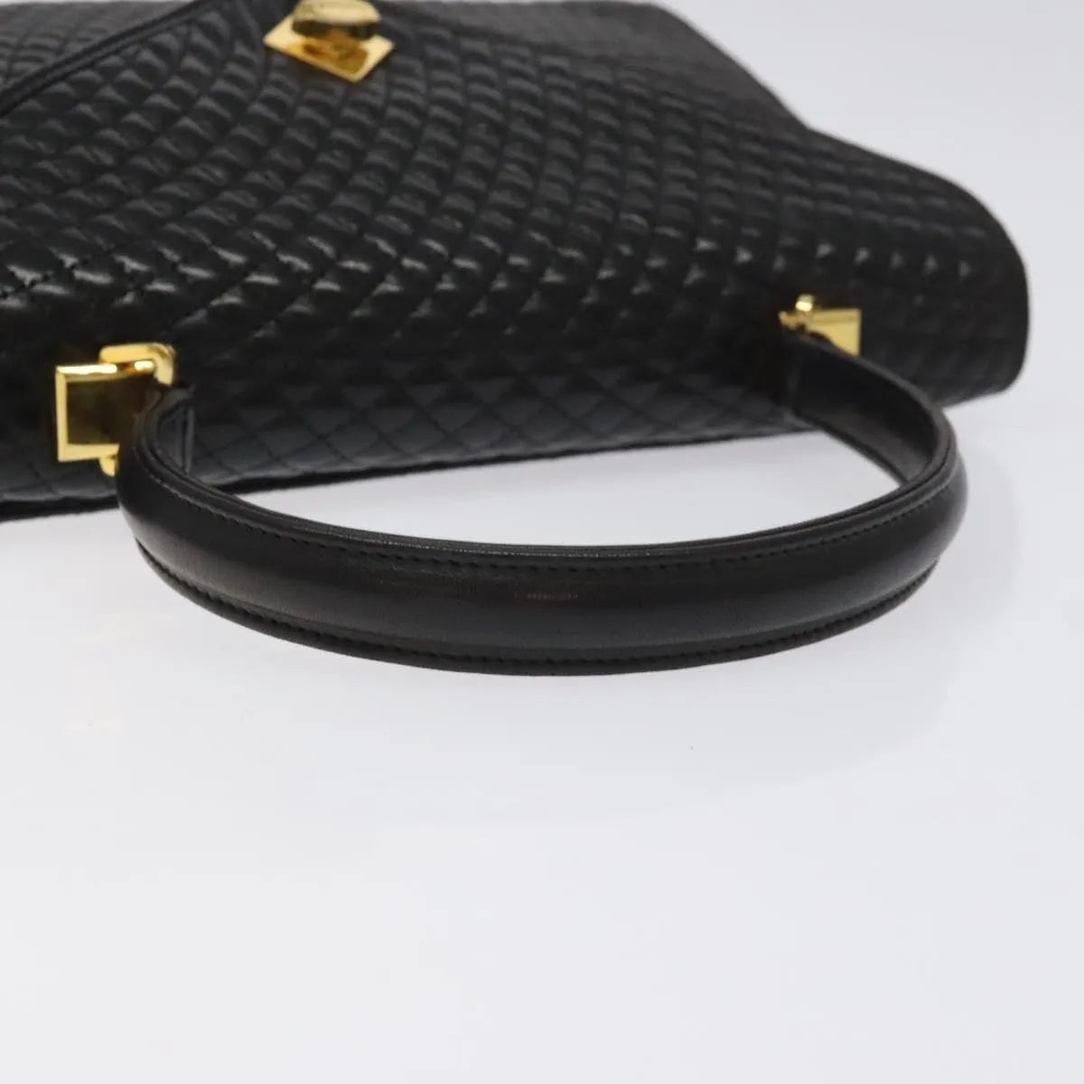 Bally Vintage Quilted Leather Black Leather Handbag (Pre-Owned)