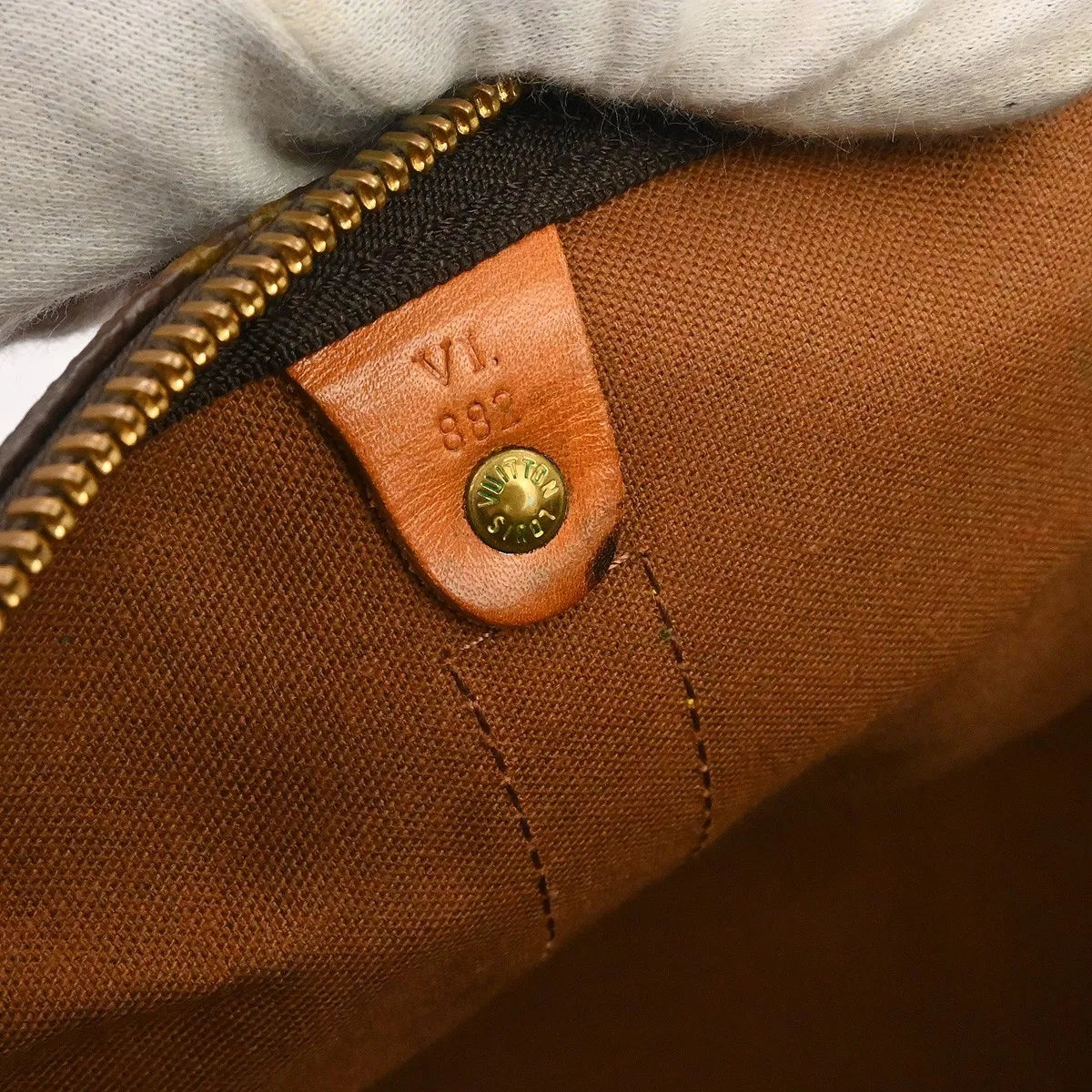 Louis Vuitton Keepall Monogram Canvas Brown Canvas Travel Bag Bag (Pre-Owned)