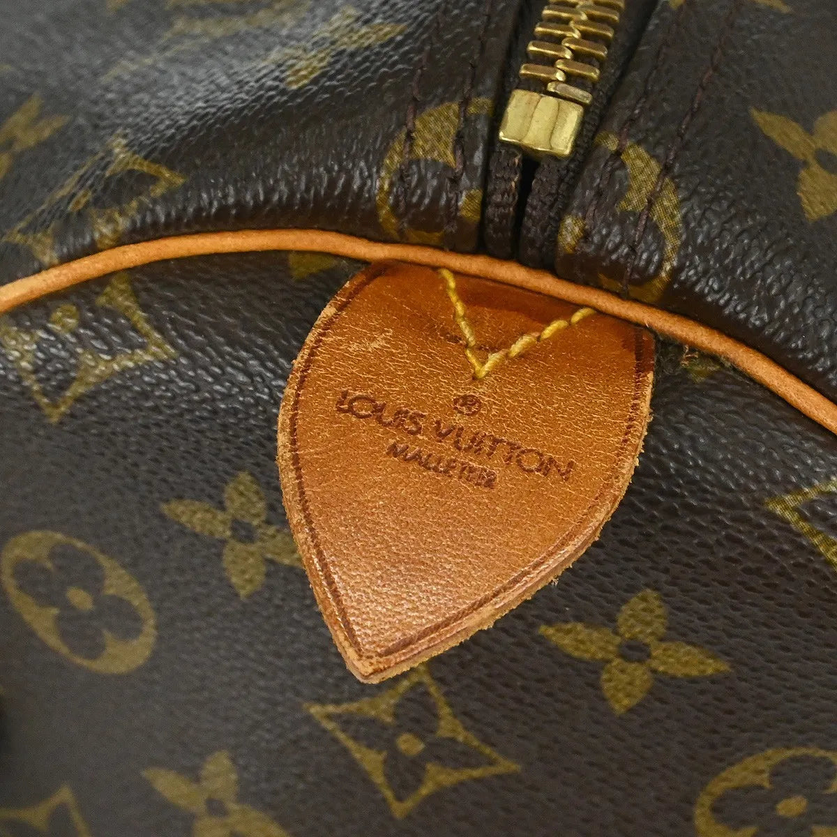 Louis Vuitton Keepall Bag Monogram Canvas Brown Canvas Travel Bag Bag (Pre-Owned)