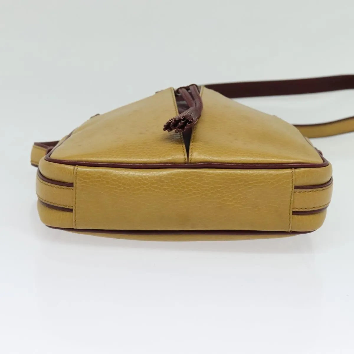 Cartier Tasseled Must De Cartier Leather Beige Leather Shoulder Bag Bag (Pre-Owned)