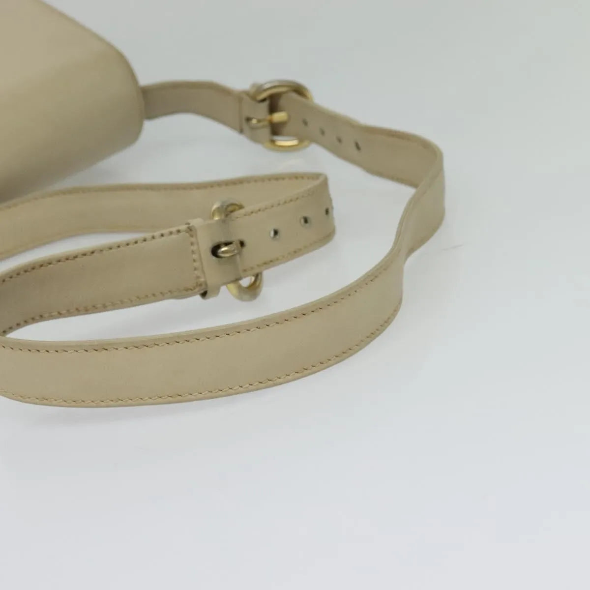 Gucci Vintage Flap Leather Beige Leather Shoulder Bag Bag (Pre-Owned)