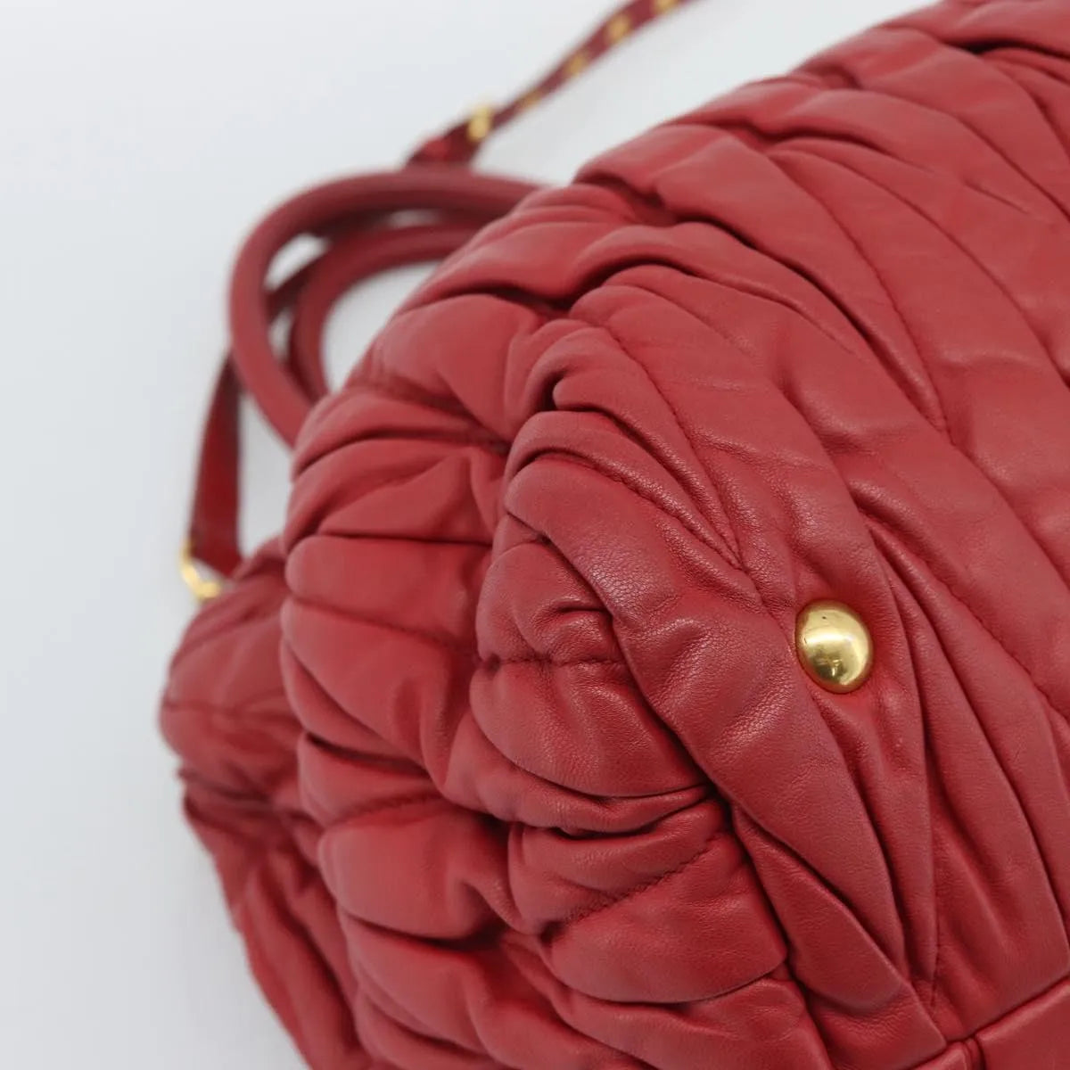 Miu Miu Matelassé Nappa Leather Top Handle Bag Leather Red Leather Shoulder Bag Bag (Pre-Owned)
