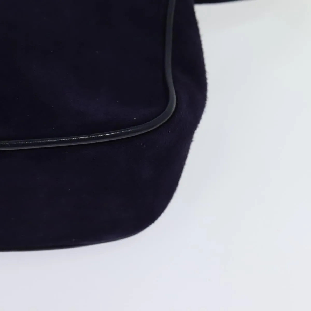 Salvatore Ferragamo Gancini Suede Purple Suede Shoulder Bag Bag (Pre-Owned)