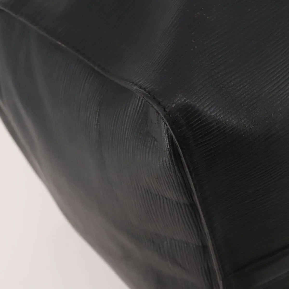 Louis Vuitton Keepall Epi Black Leather Travel Bag Bag (Pre-Owned)