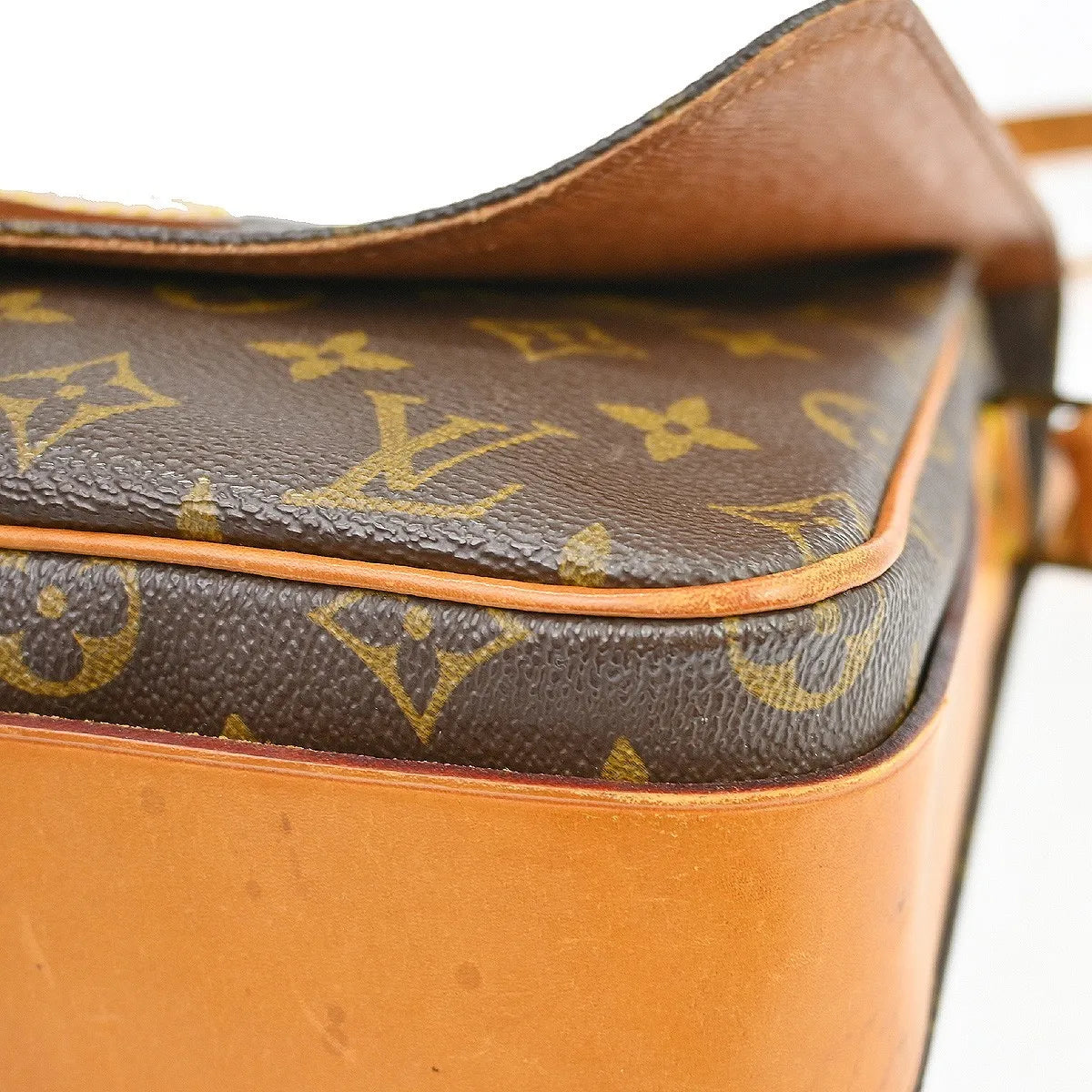 Louis Vuitton Cartouchiere Monogram Canvas Brown Canvas Shoulder Bag Bag (Pre-Owned)