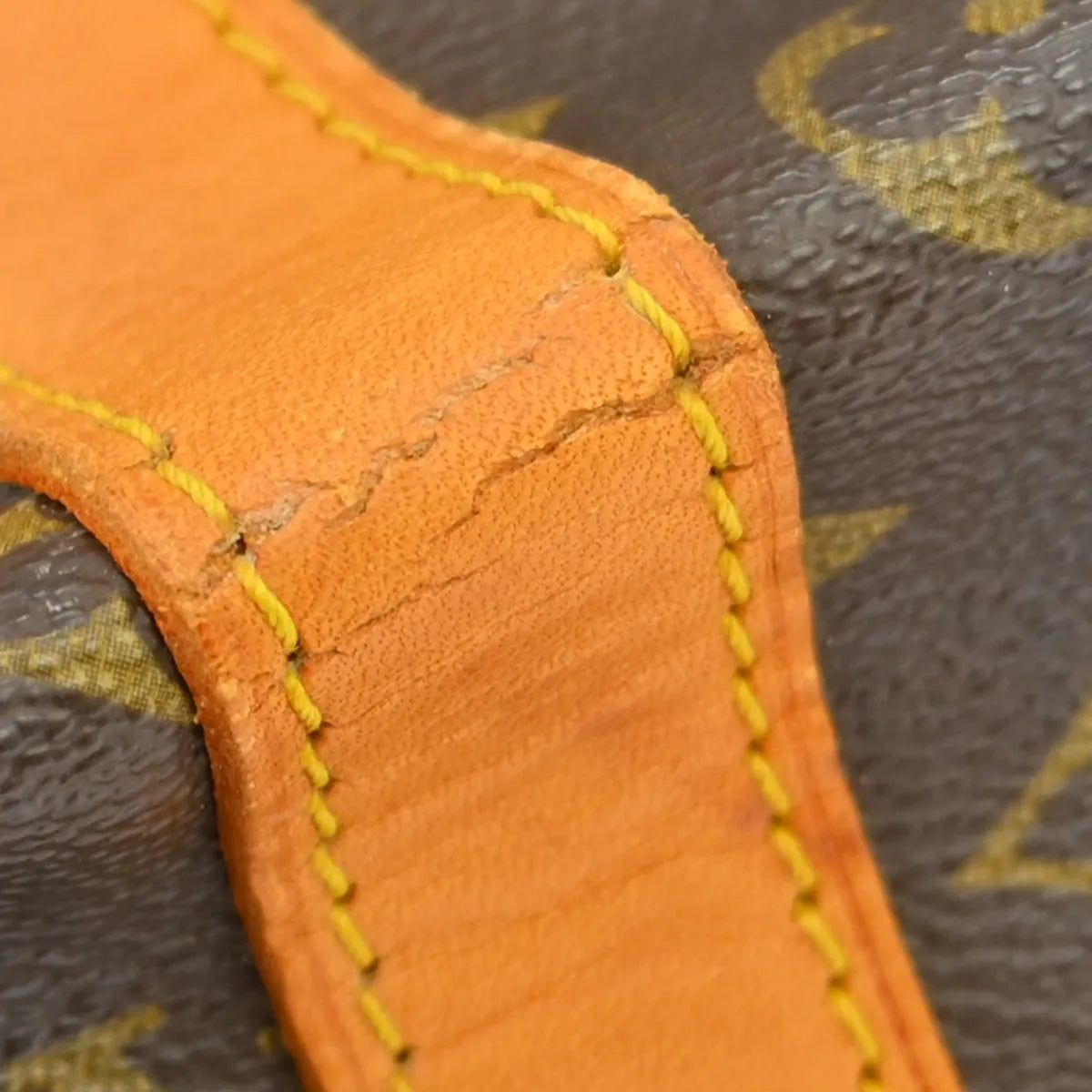 Louis Vuitton Keepall Monogram Canvas Brown Canvas Travel Bag Bag (Pre-Owned)