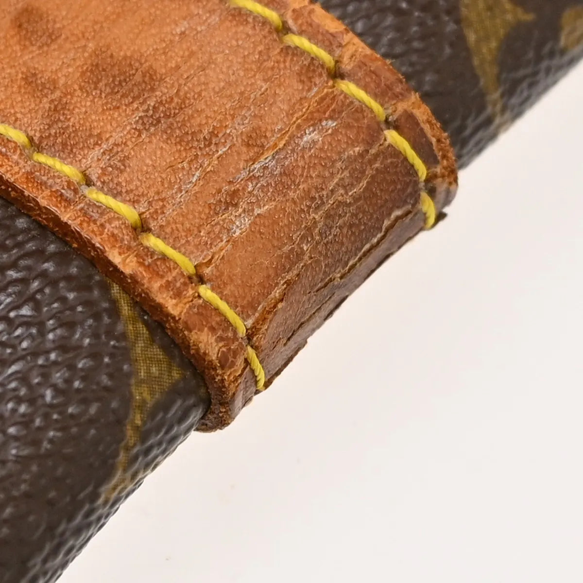Louis Vuitton Keepall Canvas Brown Canvas Travel Bag Bag (Pre-Owned)
