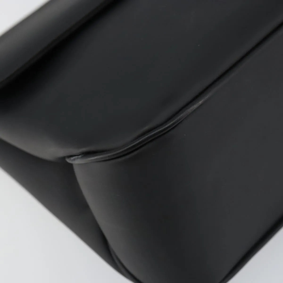 Salvatore Ferragamo Vala Leather Black Patent_Leather Shoulder Bag Bag (Pre-Owned)