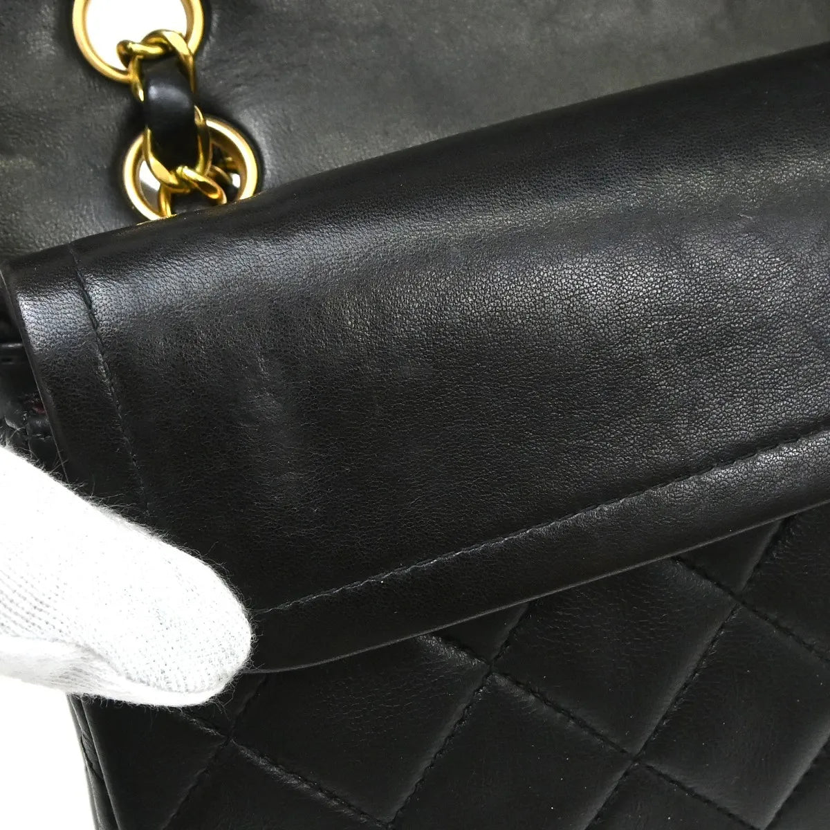 Chanel Timeless - Classic Double Flap Leather Black Leather Shoulder Bag Bag (Pre-Owned)