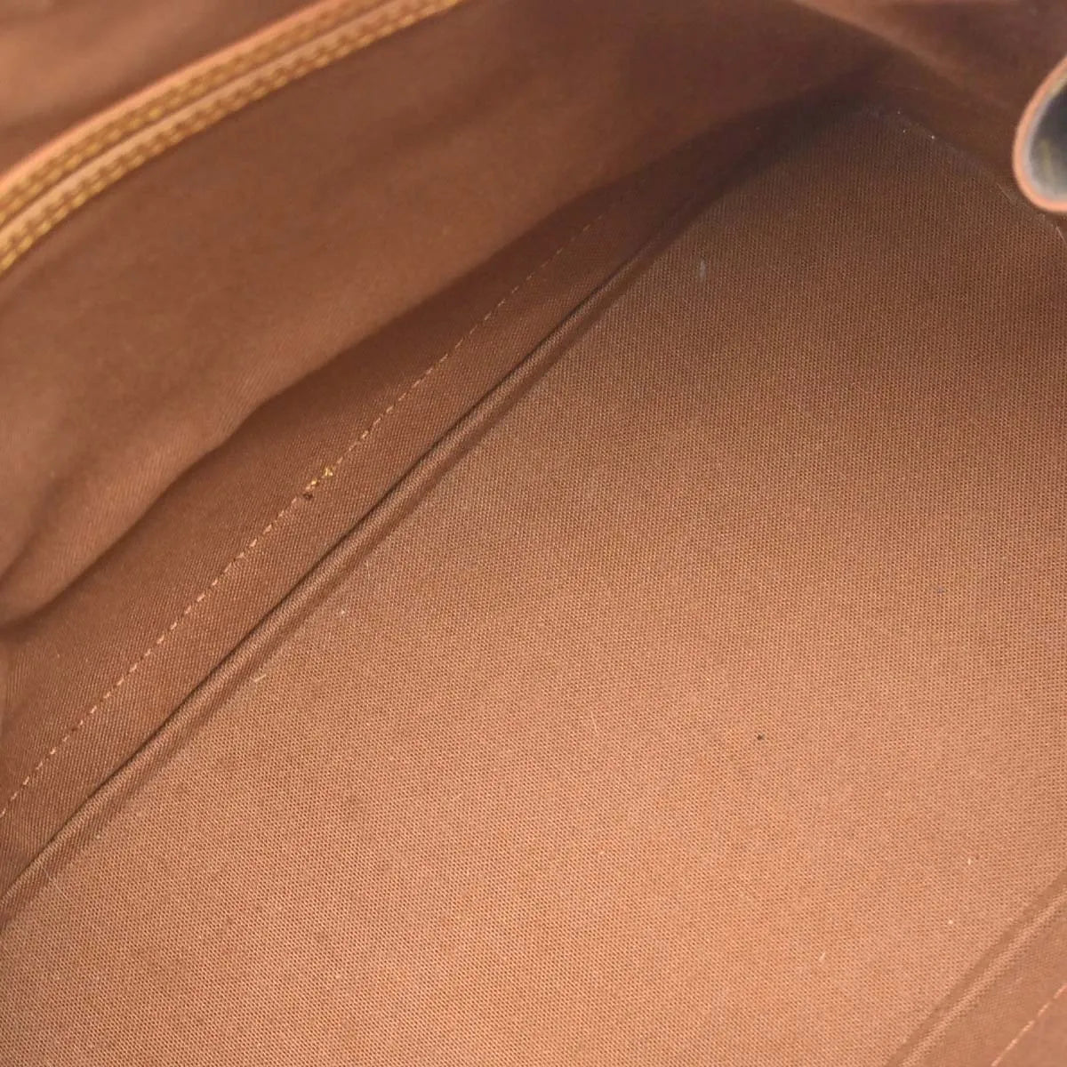 Louis Vuitton Alma Monogram Canvas Brown Canvas Handbag (Pre-Owned)