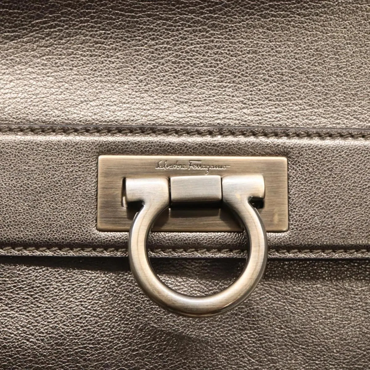Salvatore Ferragamo Sofia Satchel Leather Gold Leather Handbag (Pre-Owned)