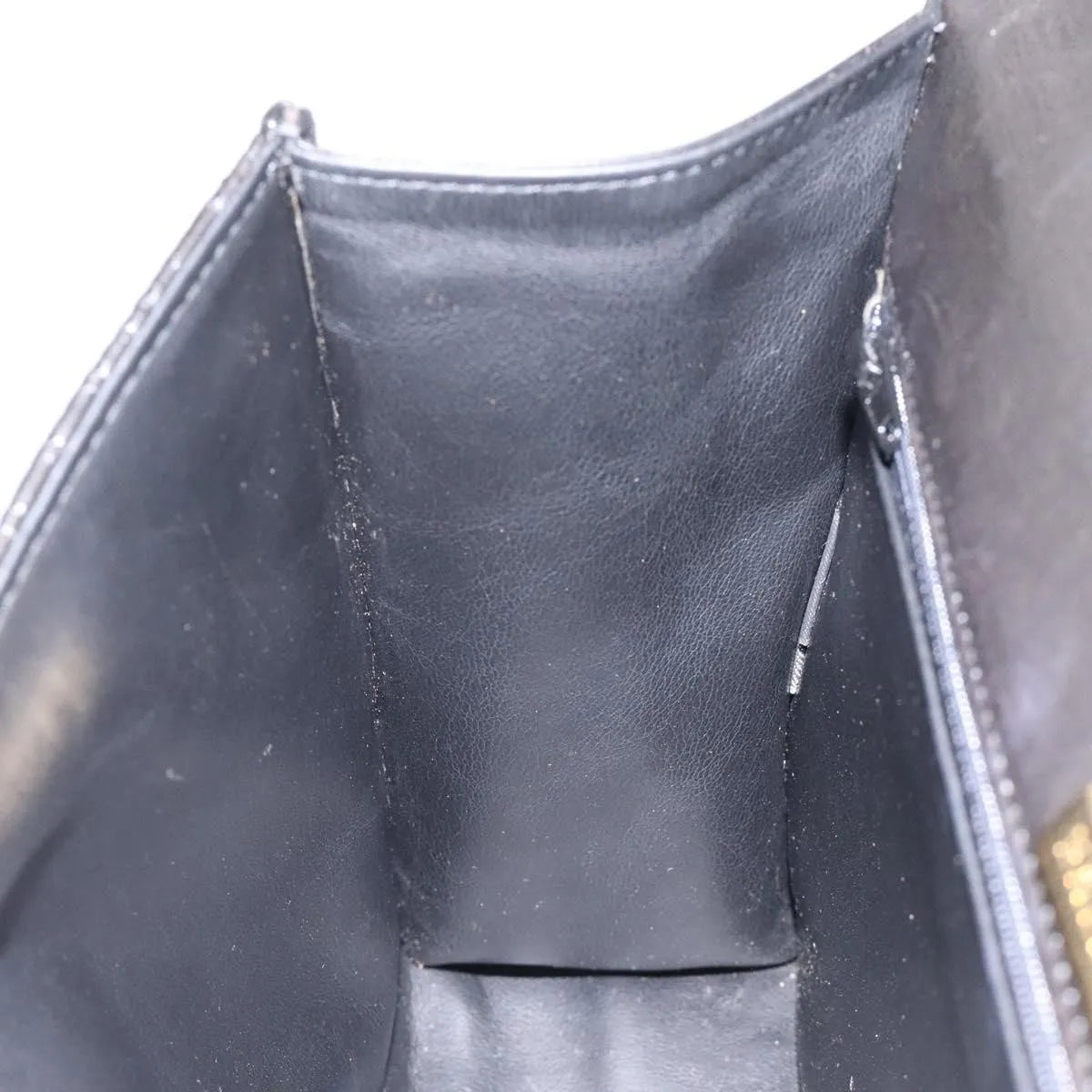 Bally Vintage Quilted Leather Black Leather Handbag (Pre-Owned)