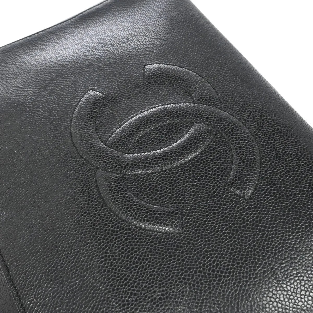 Chanel Vintage Timeless Zip Caviar Black Leather Shoulder Bag Bag (Pre-Owned)
