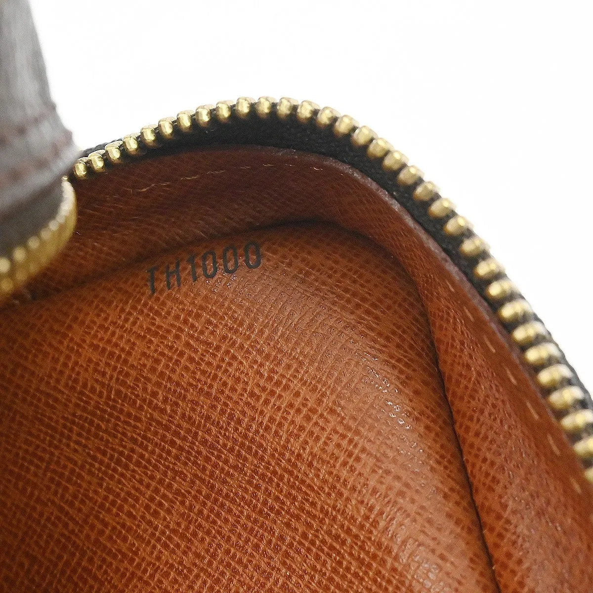 Louis Vuitton Amazone Monogram Canvas Brown Canvas Shoulder Bag Bag (Pre-Owned)