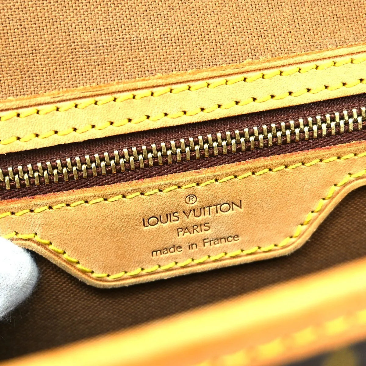 Louis Vuitton Sologne Monogram Canvas Brown Canvas Shoulder Bag Bag (Pre-Owned)