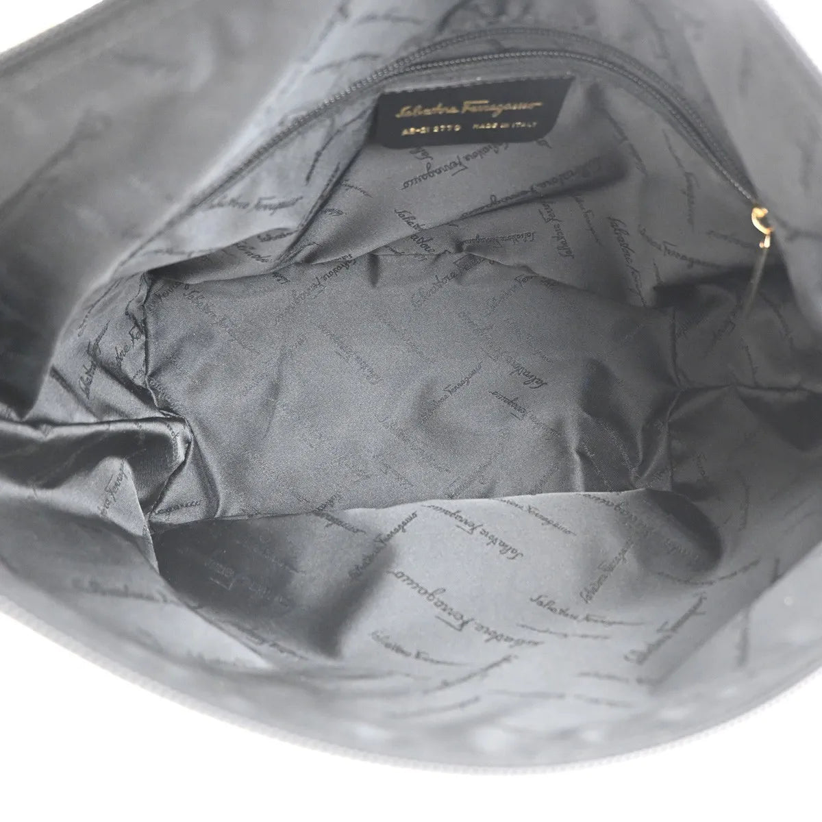 Salvatore Ferragamo Gancini Zip Canvas Black Canvas Shoulder Bag Bag (Pre-Owned)