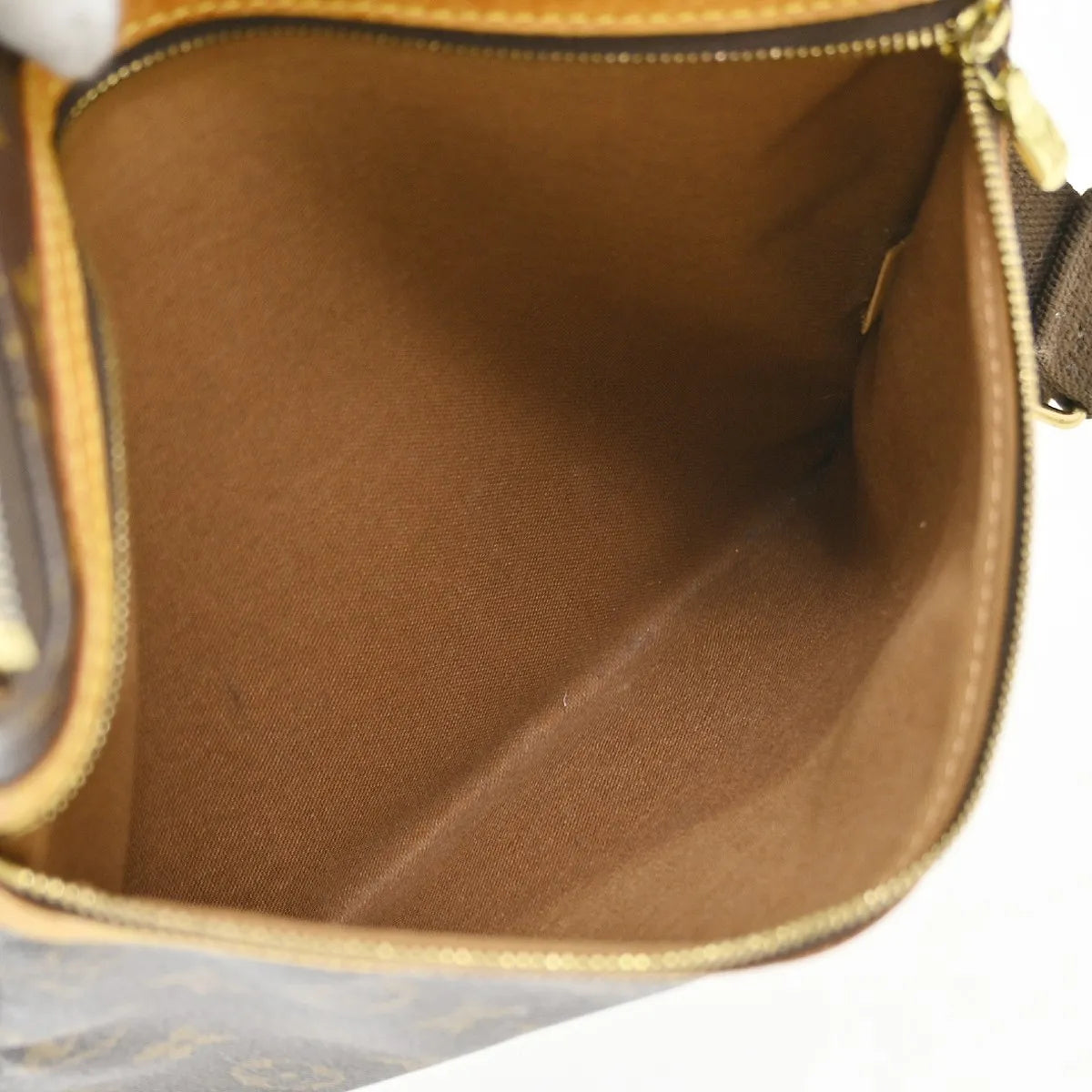 Louis Vuitton Bosphore Pochette Monogram Canvas Brown Canvas Shoulder Bag Bag (Pre-Owned)