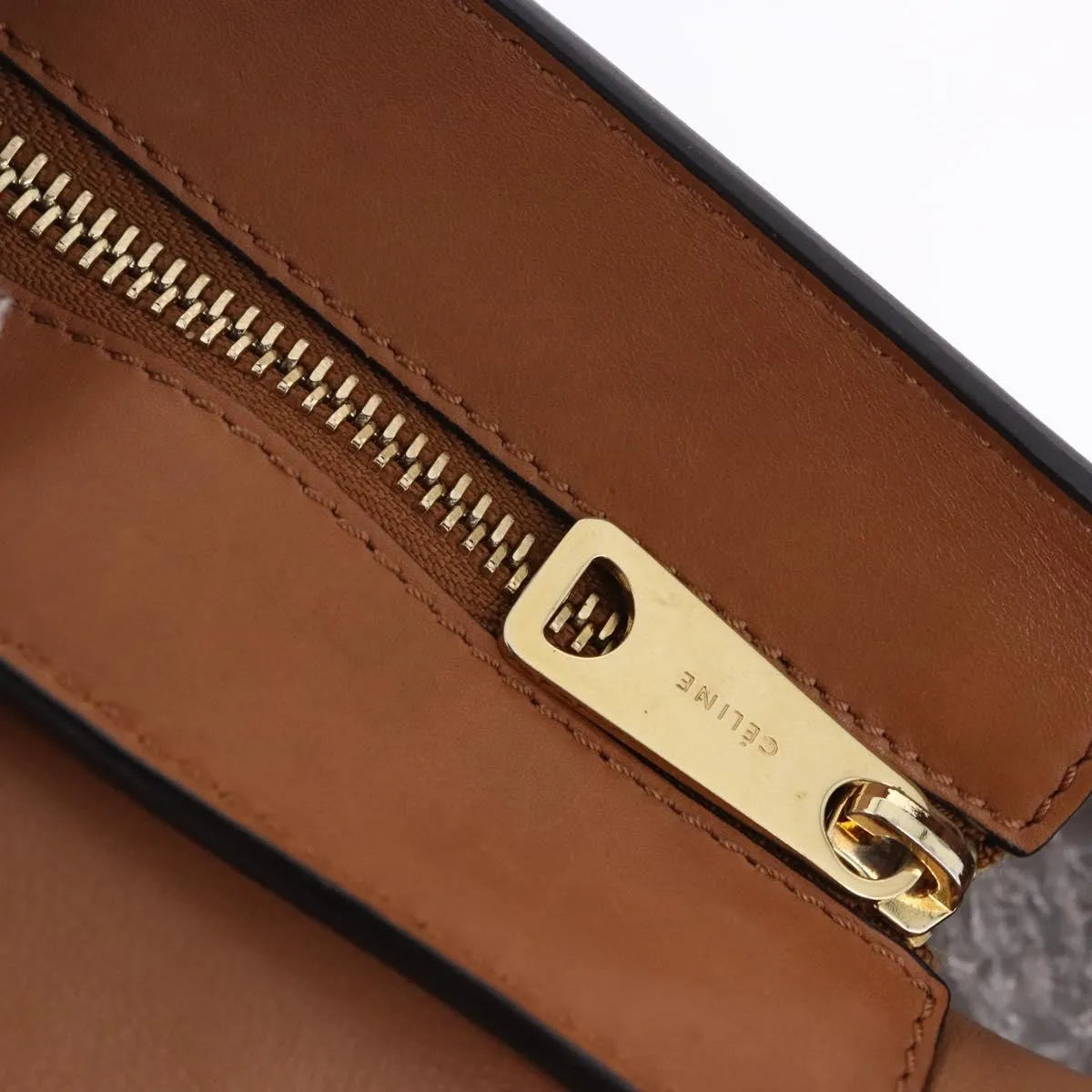 Celine Trapeze Leather Brown Leather Handbag (Pre-Owned)