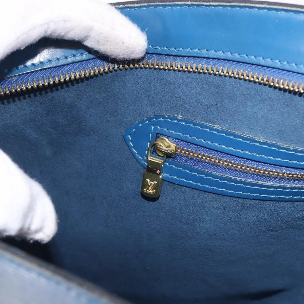 Louis Vuitton Saint Jacques Epi Blue Leather Shoulder Bag Bag (Pre-Owned)