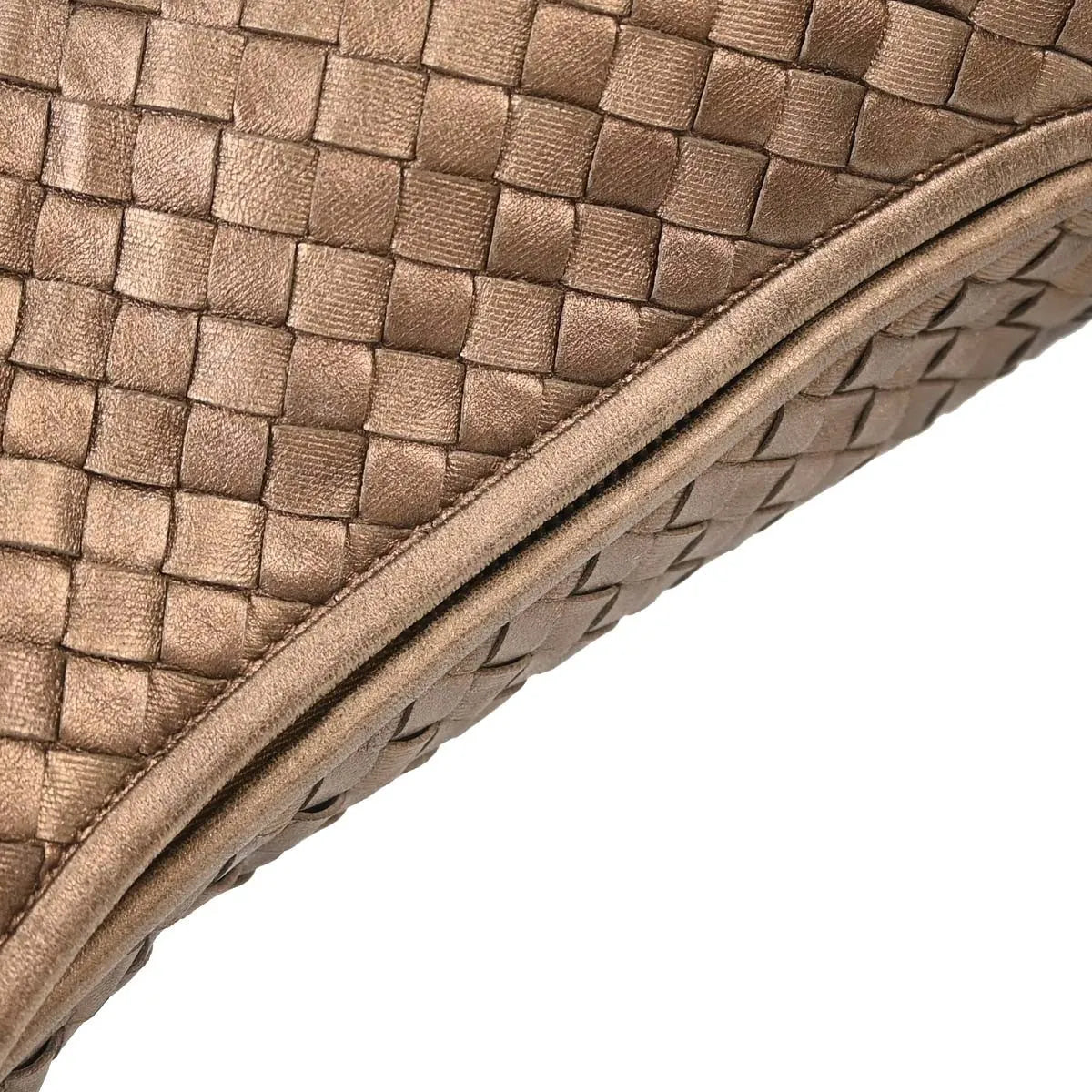 Bottega Veneta Intrecciato Leather Metallic Leather Handbag (Pre-Owned)