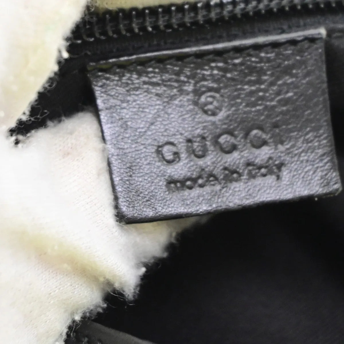 Gucci Flap Messenger Bag (Outlet) Guccissima Leather Black Leather Shoulder Bag Bag (Pre-Owned)