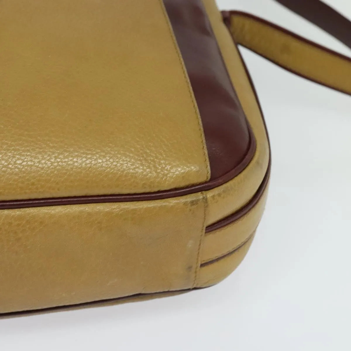 Cartier Tasseled Must De Cartier Leather Yellow Leather Shoulder Bag Bag (Pre-Owned)