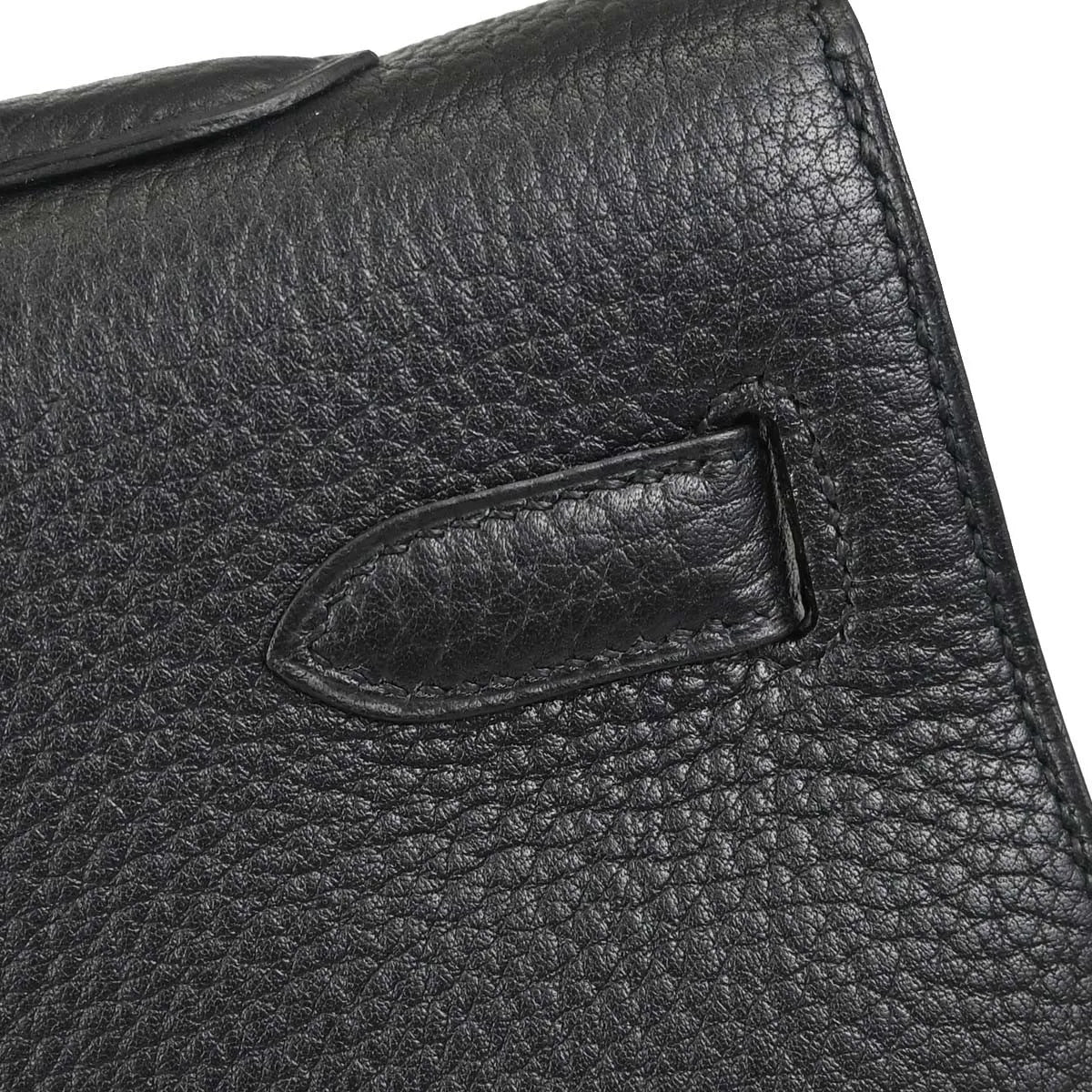 Hermes Kelly Black Ardennes With Gold Hardware Black Leather Handbag (Pre-Owned)