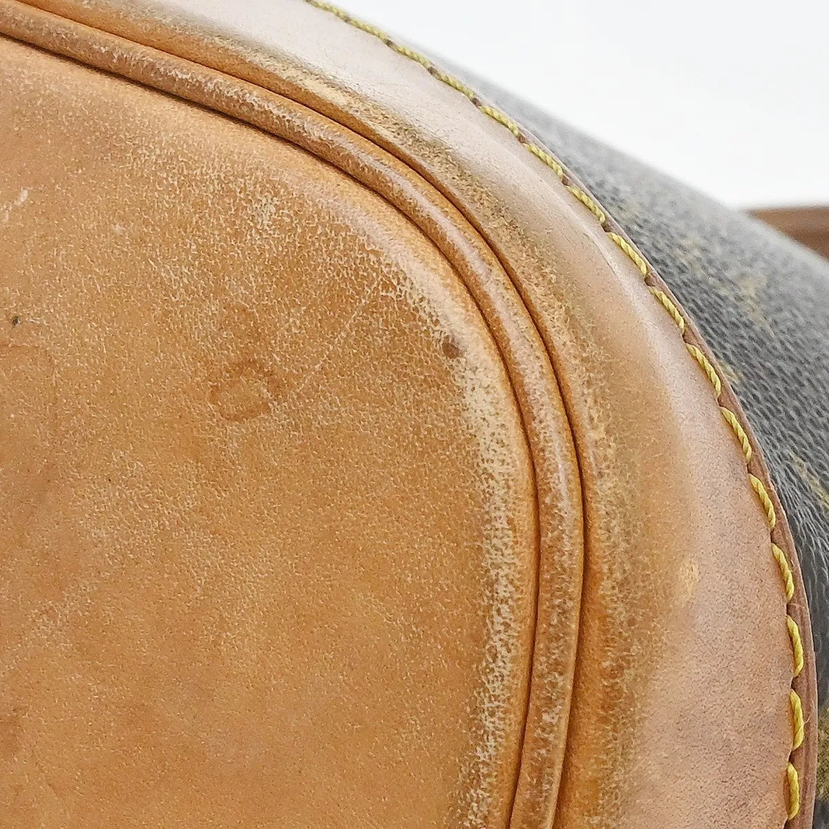 Louis Vuitton Alma Monogram Canvas Brown Canvas Handbag (Pre-Owned)