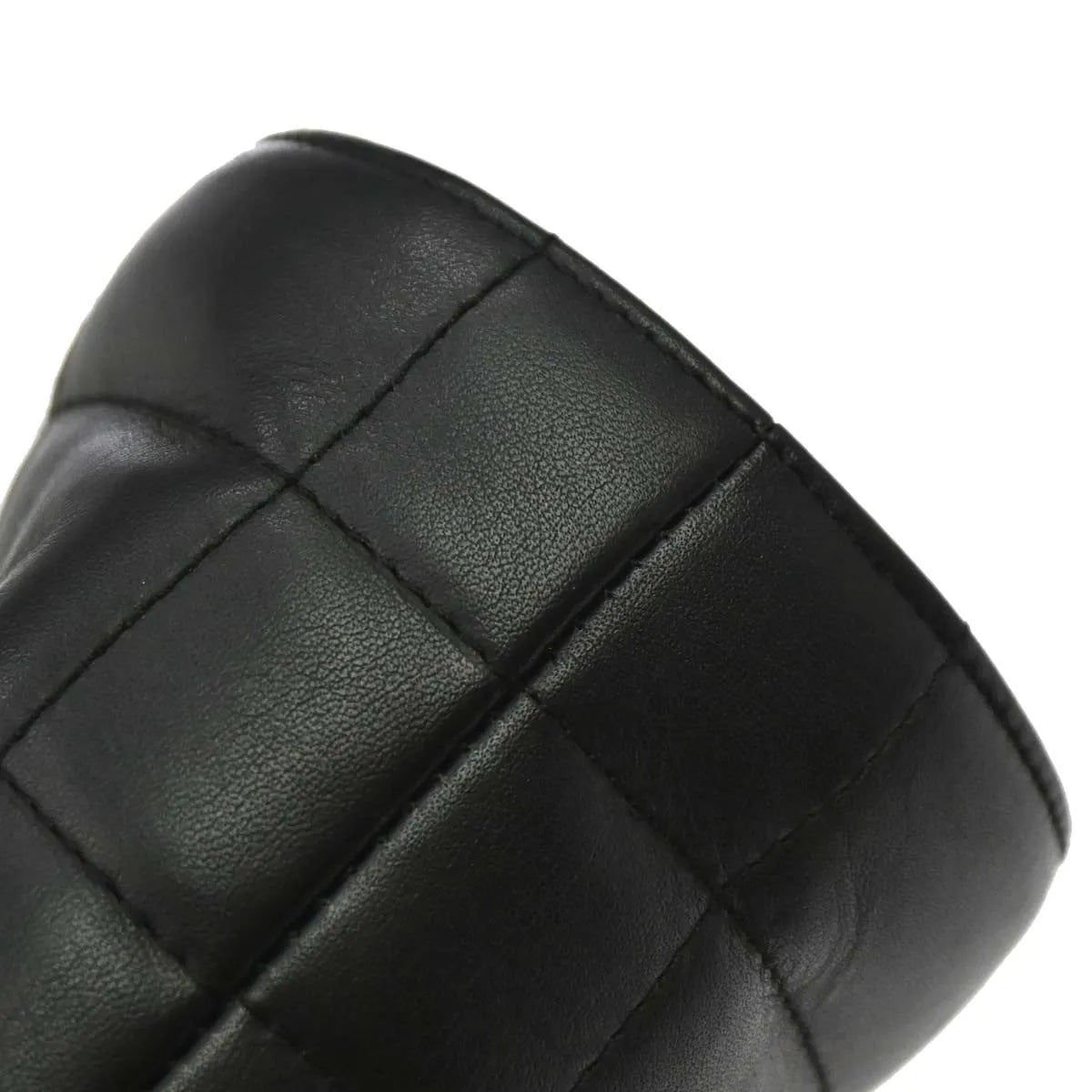 Chanel Vintage Chocolate Bar Tote Quilted Leather Black Leather Tote Bag Bag (Pre-Owned)